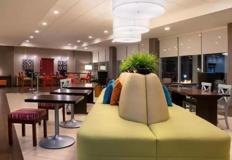 Home2 Suites By Hilton Indianapolis Greenwood Exterior foto